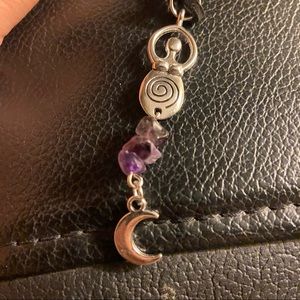 🌀 Spiral goddess necklace w amethyst chips & moon dangle w love stones.🌀
